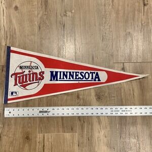 Vintage Minnesota Twins Major League Baseball 30" Felt Pennant‎ 1980s MLB